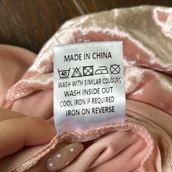 NWOT velvet cocktail dress - Picture 5 of 5